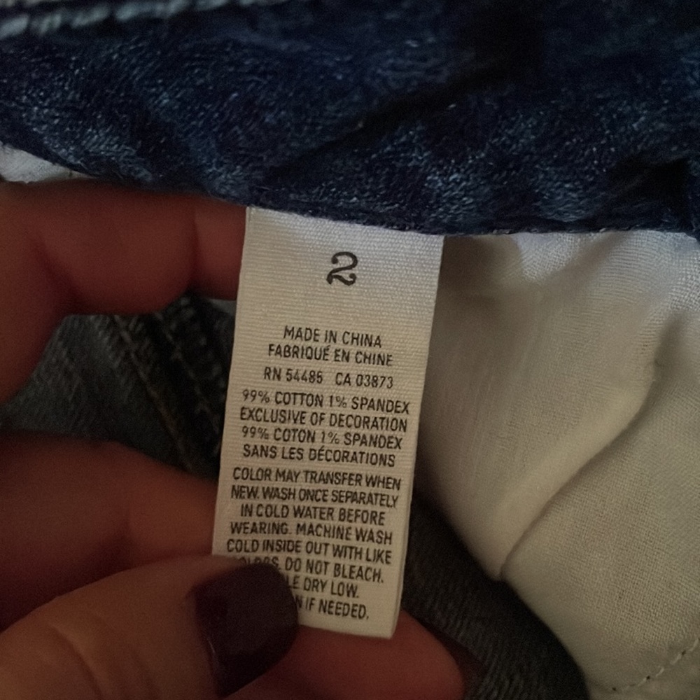 American Eagle Jean Shorts - Picture 3 of 4